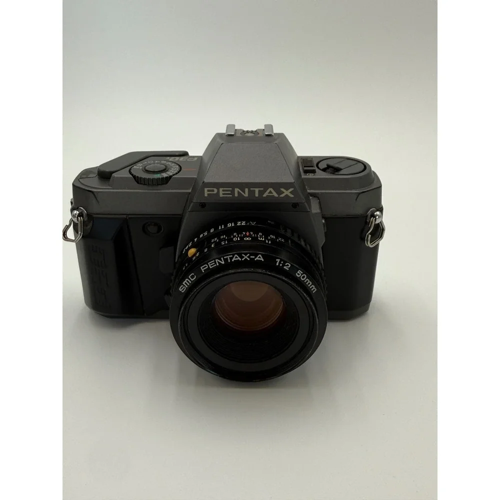 Pentax P30T 35mm SLR Film Camera SMC Pentax-A 50mm f/2 Lens AF160SA Flash Box
